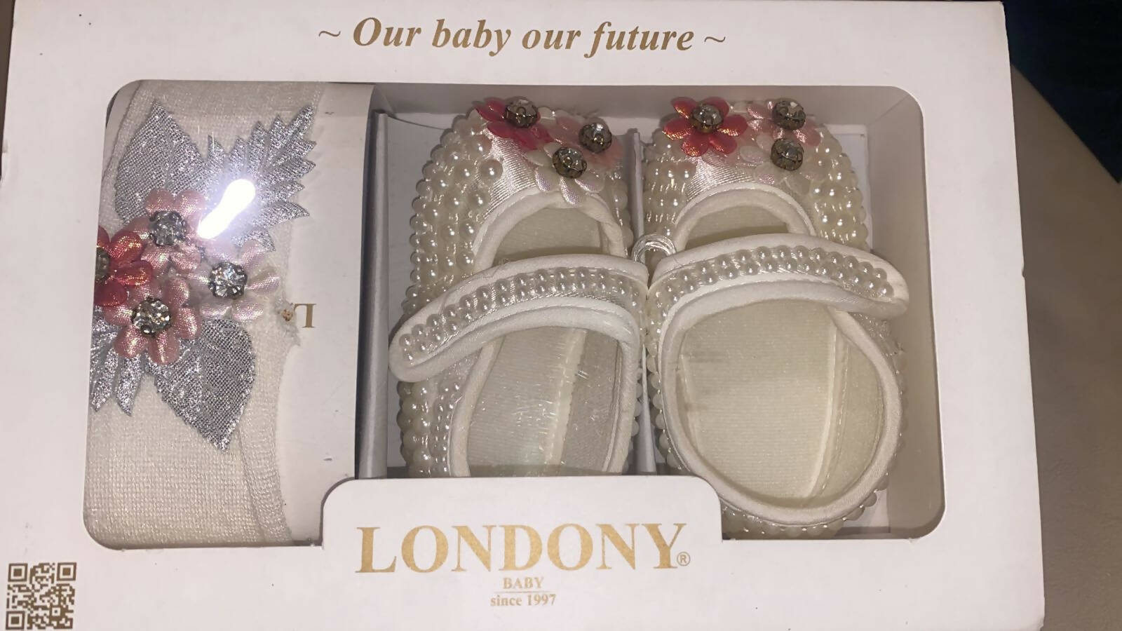 LONDONY Partywear sandals for Baby Girl - PyaraBaby