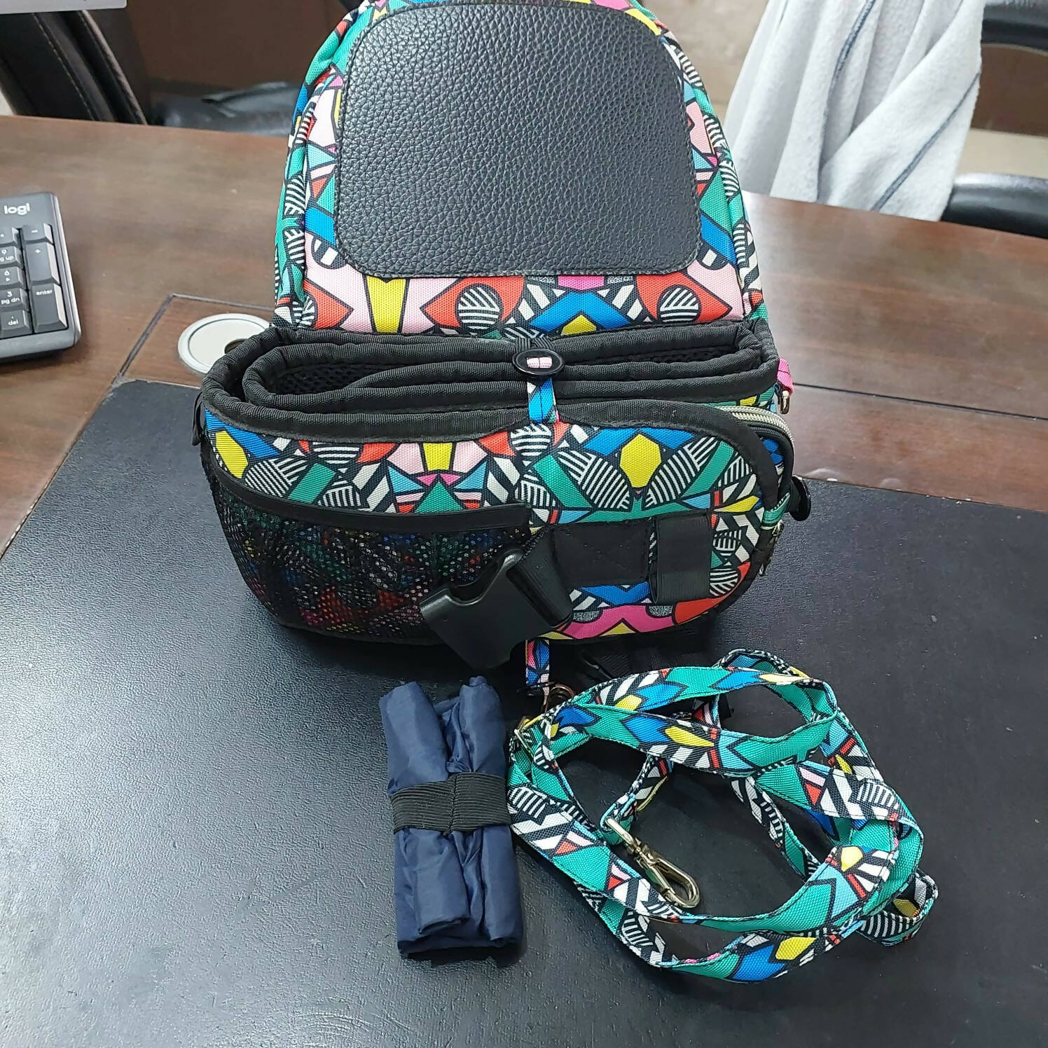 Introducing the BUTT BABY Baby Carrier, the ultimate solution for hands-free bonding with your little one!