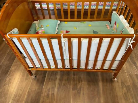 Me & Moms brand Baby Wooden Cot With mattress