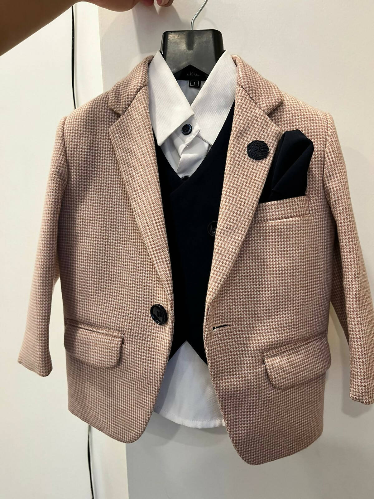 Manyavar coat 2025 suit