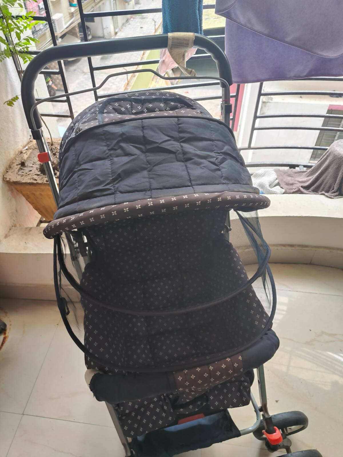 BABYGO Reversible Stroller/Pram - Polka Blue - PyaraBaby