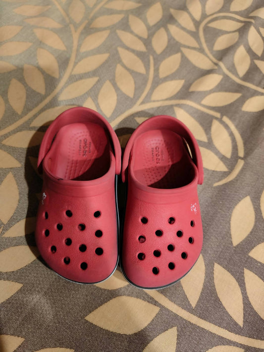 Step into style with our adorable Stylish Crocs for Baby - the perfect blend of comfort and fashion for tiny toes!