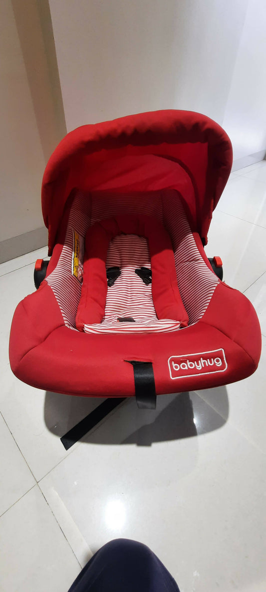 Babyhug carry cot