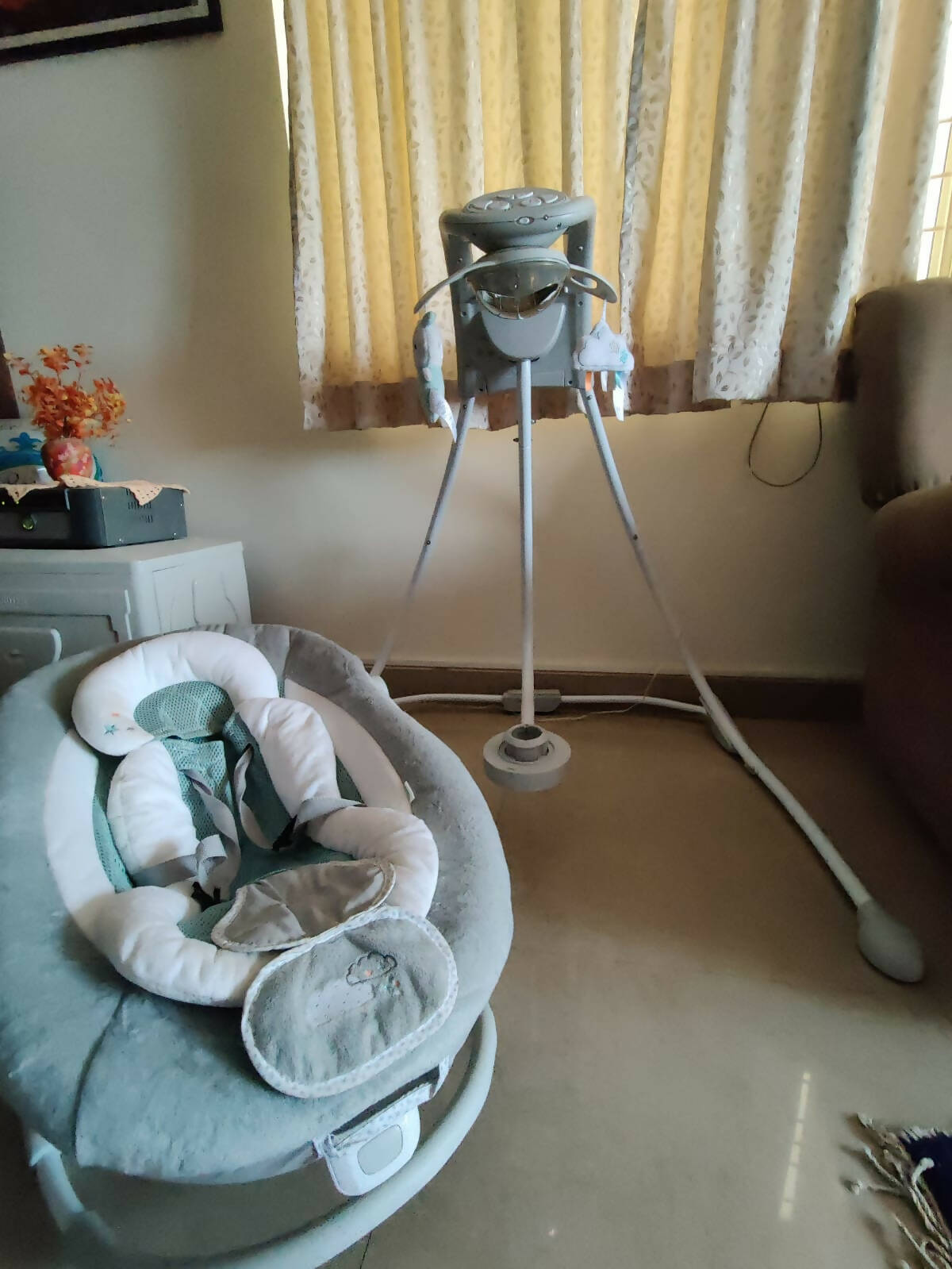 Star and best sale daisy baby rocker