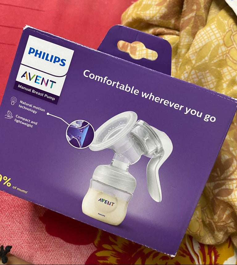 PHILIPS Avent Manual Breast Pump - PyaraBaby