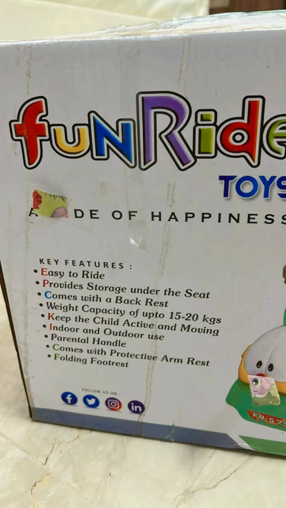 FUNRIDE Ride-On Car Toy with Handle - PyaraBaby
