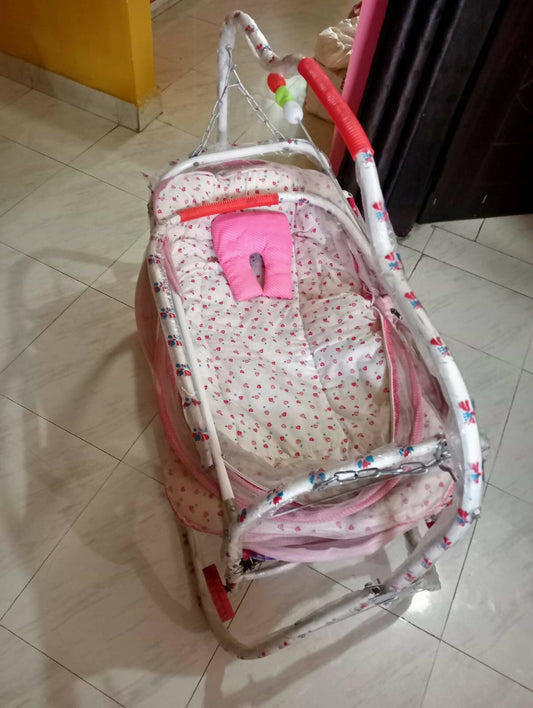 Manual Cradle for Baby