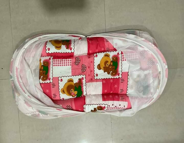 BABYHUG Bedding Set with Mosquito Net - PyaraBaby