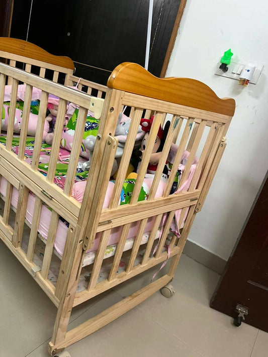 MEE MEE Cot/Crib for Baby, Dimensions: 100× 65 × 80 cm