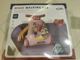 Space Walking Car / Push Walker