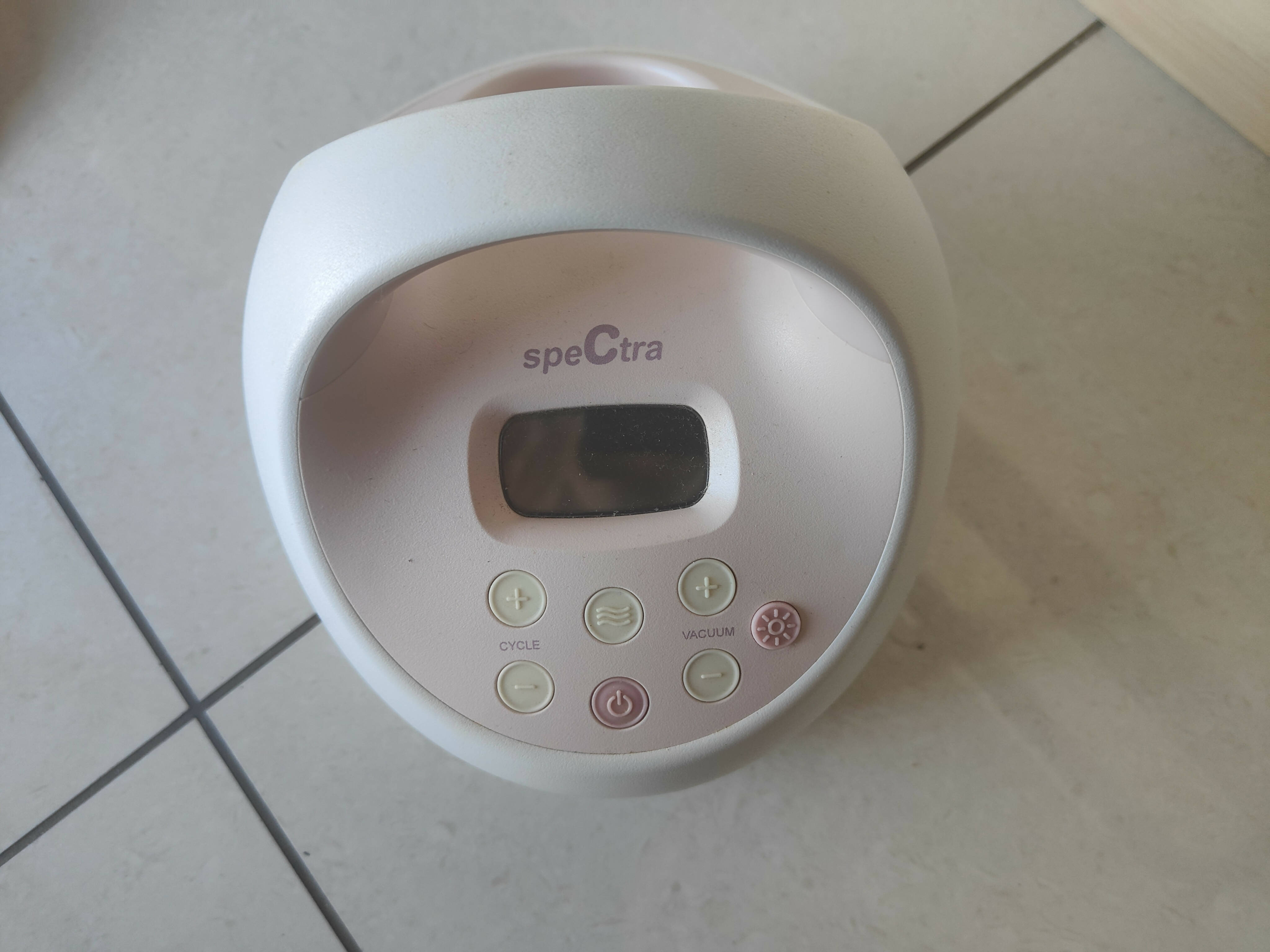 SPECTRA S2 Plus Automatic Breast Pump .