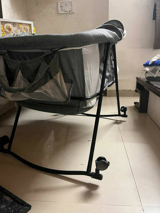 MONBEBE Cradle/Cot with Wheels