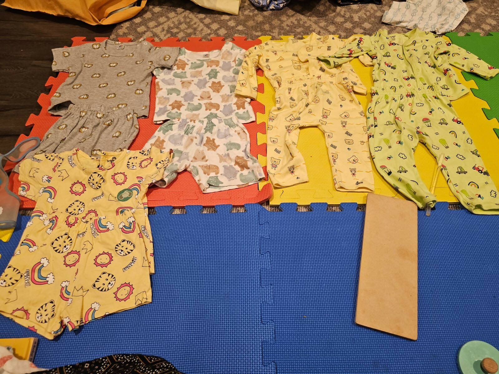 T-shirt and Bottom Set for Baby - Set of 5 - PyaraBaby