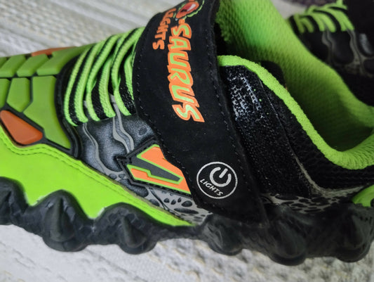 Sketchers Sports shoes