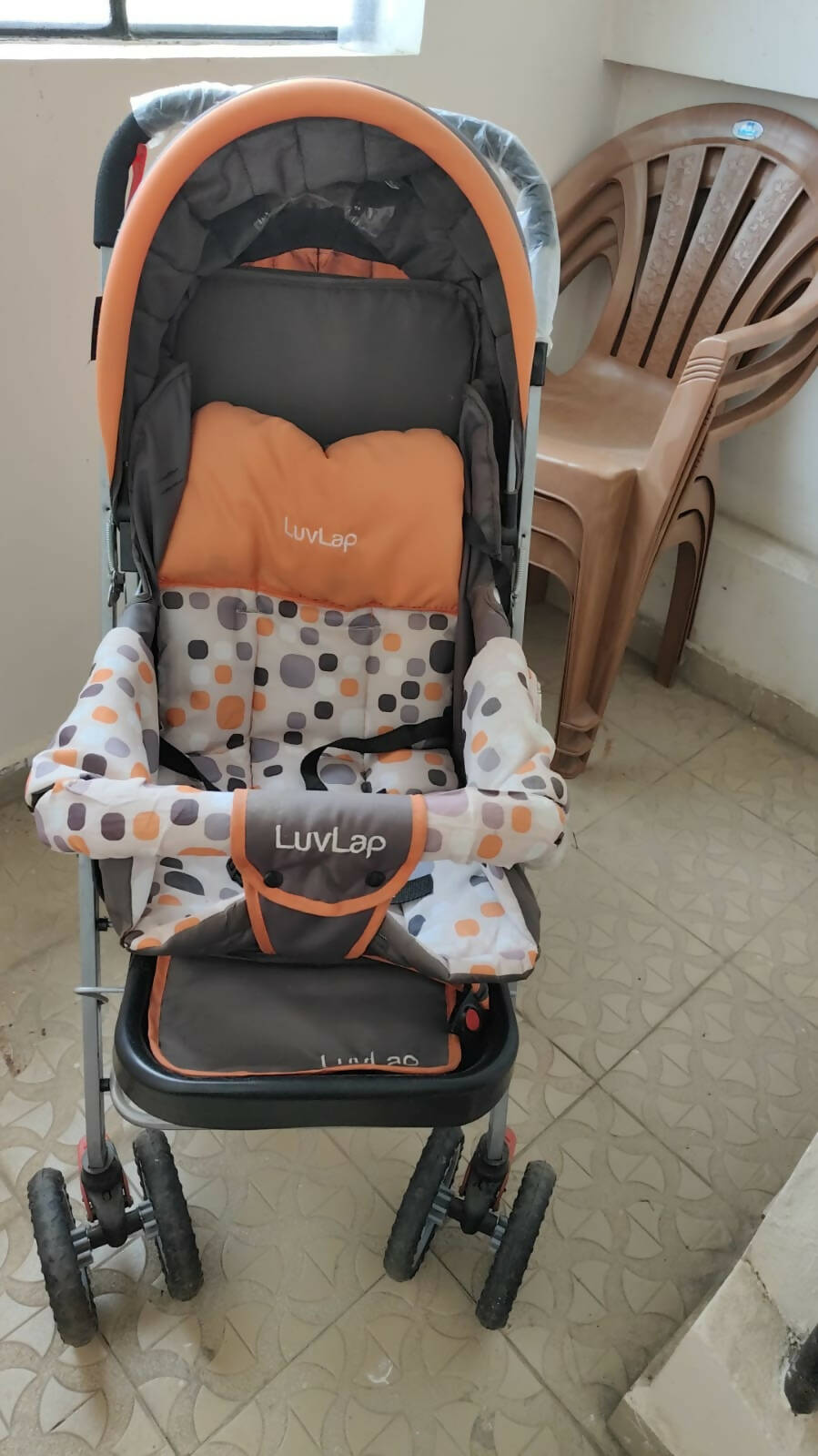LUVLAP Sunshine Stroller - PyaraBaby