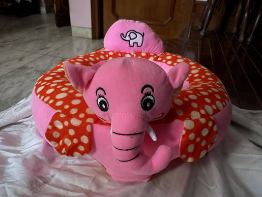 Skyloft portable baby sitting sofa elephant motif