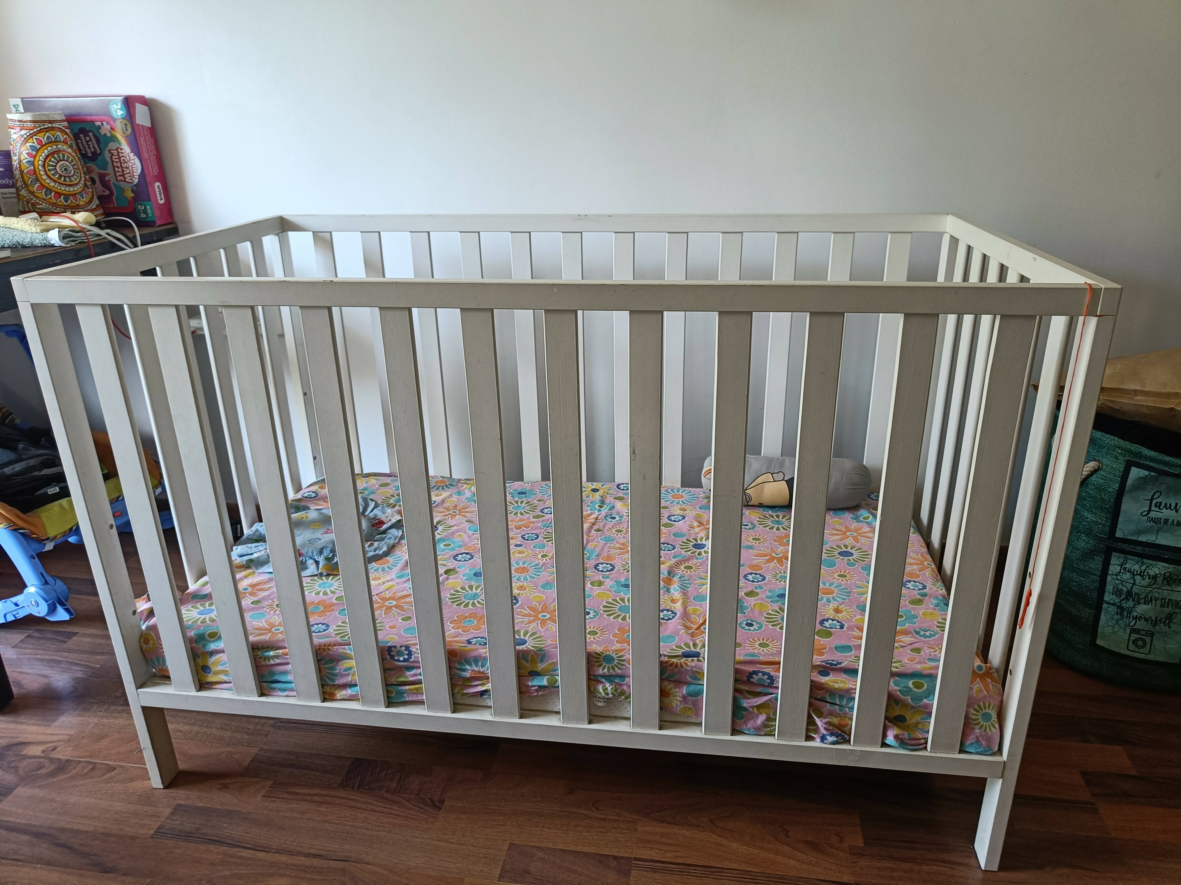 MOTHERCARE Ayr Baby Cot/Crib, Dimension - 1.22m x 79cm x 61cm - PyaraBaby