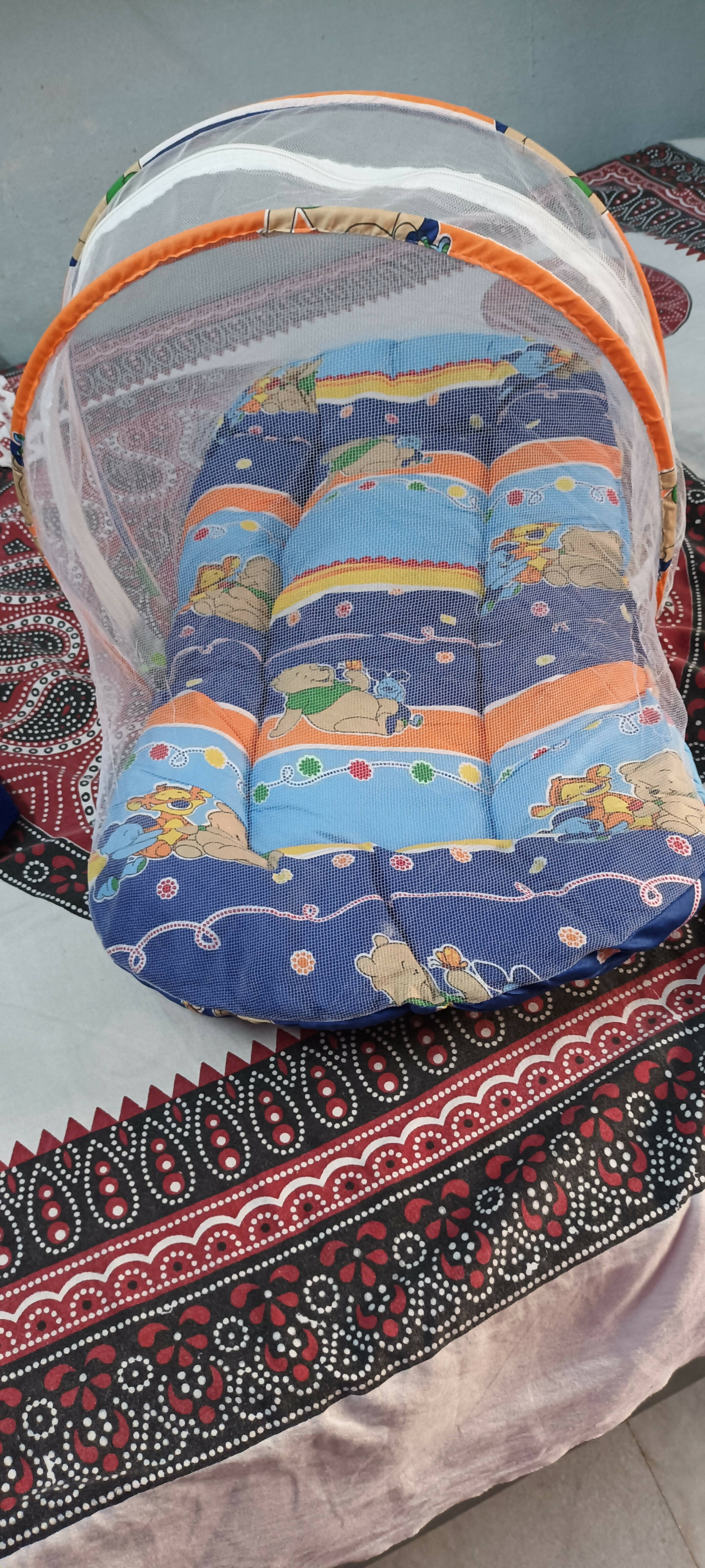 Baby bedding with mosquito net