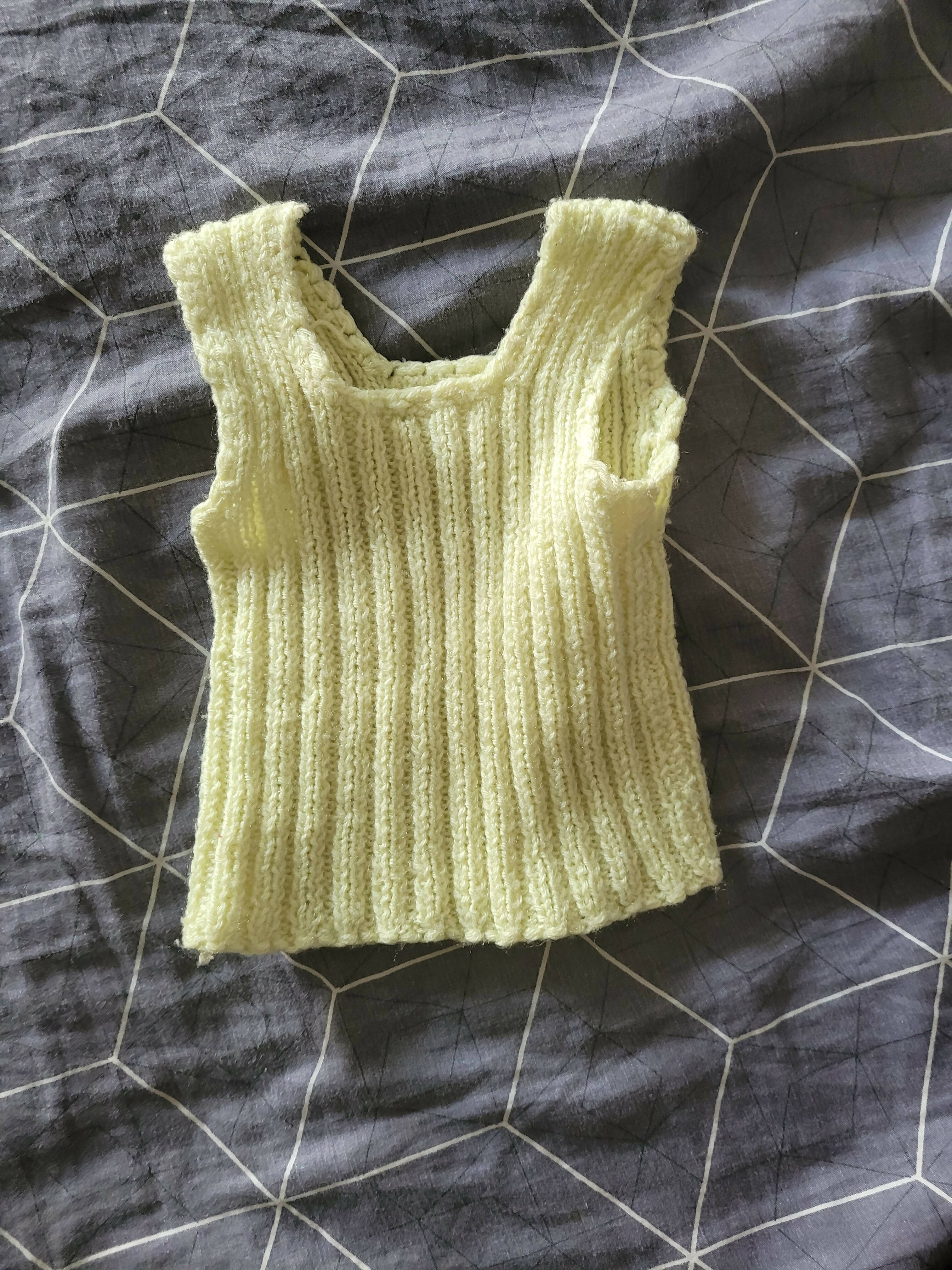 Hand knitted sweater for newborn baby (set of 2) - PyaraBaby