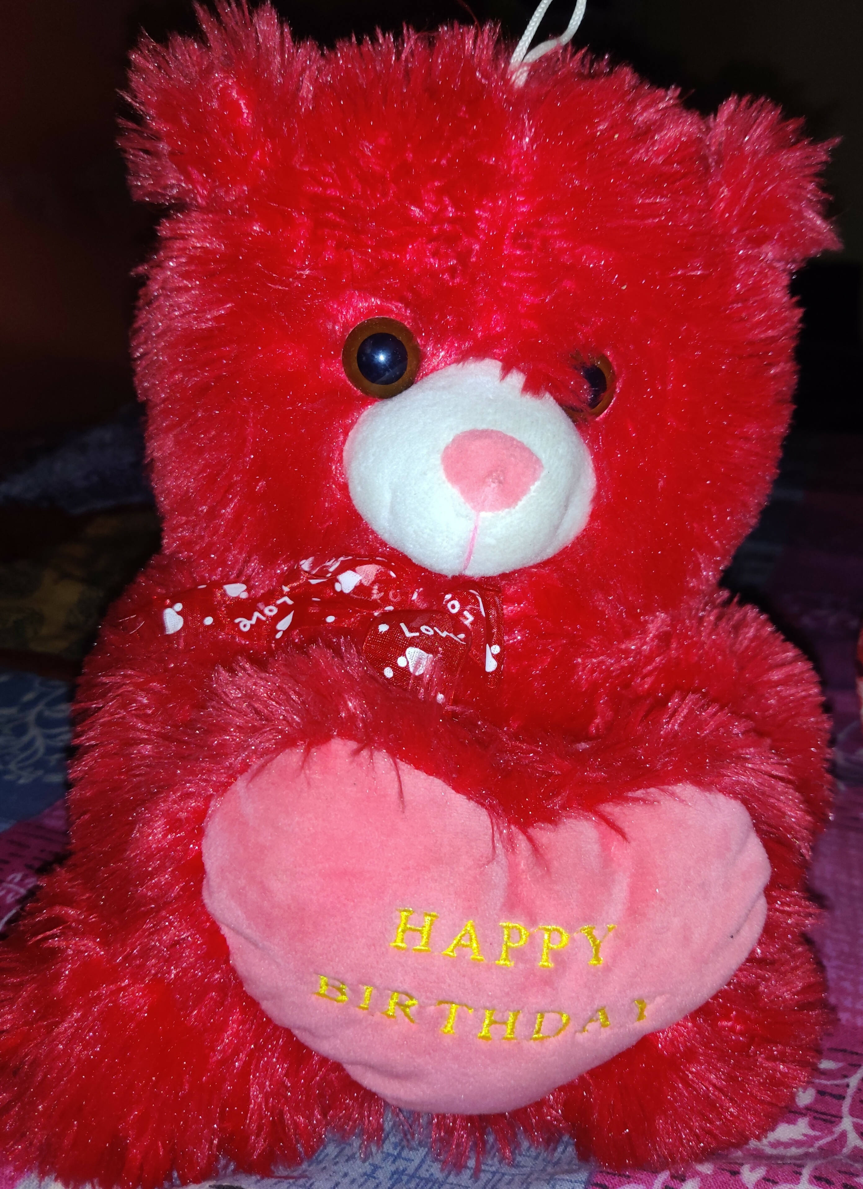 Teddy Bear Saying 'Happy Birthday' - New