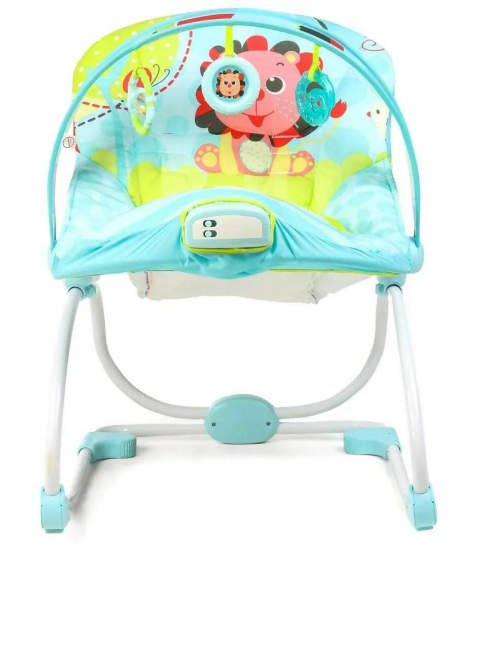 MASTELA baby rocker with adjustable toy and music