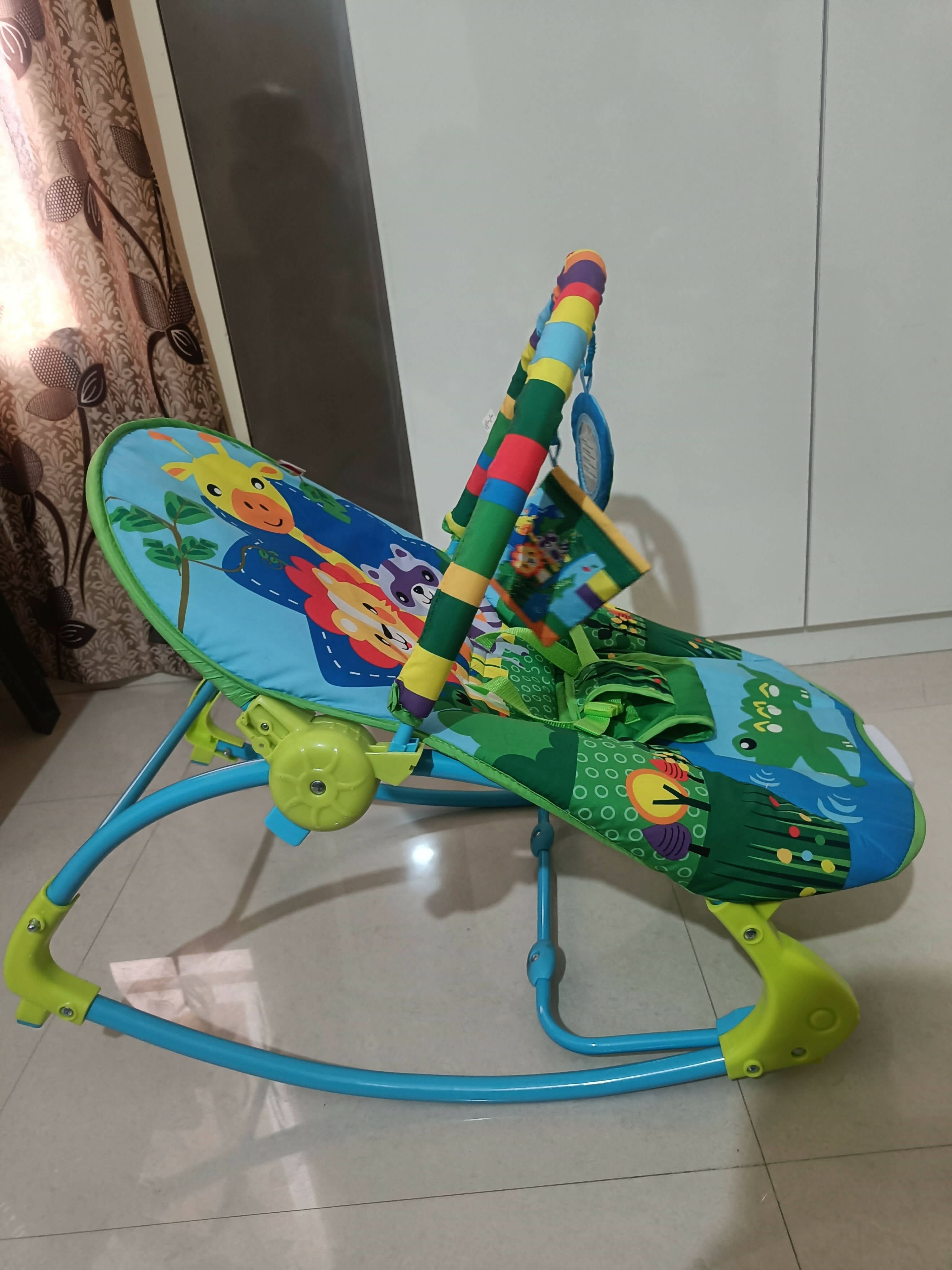 Jungle Rocker LUVLAP Jungle Tales Baby Rocker | PyaraBaby