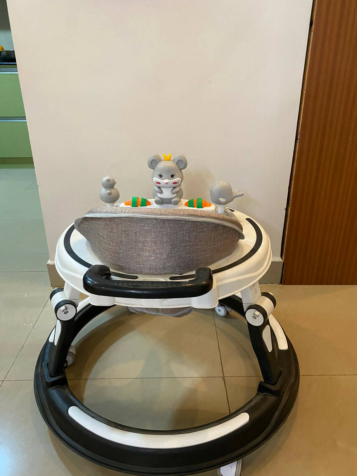 STAR AND DAISY Multifunctional Intelligent Early Education Baby Walker with Toy Tray - PyaraBaby