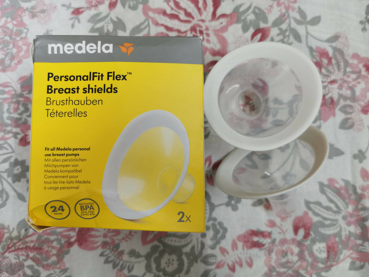 MEDELA PersonalFit Flex Breast Shield Large - 24 mm | Breast pump flange