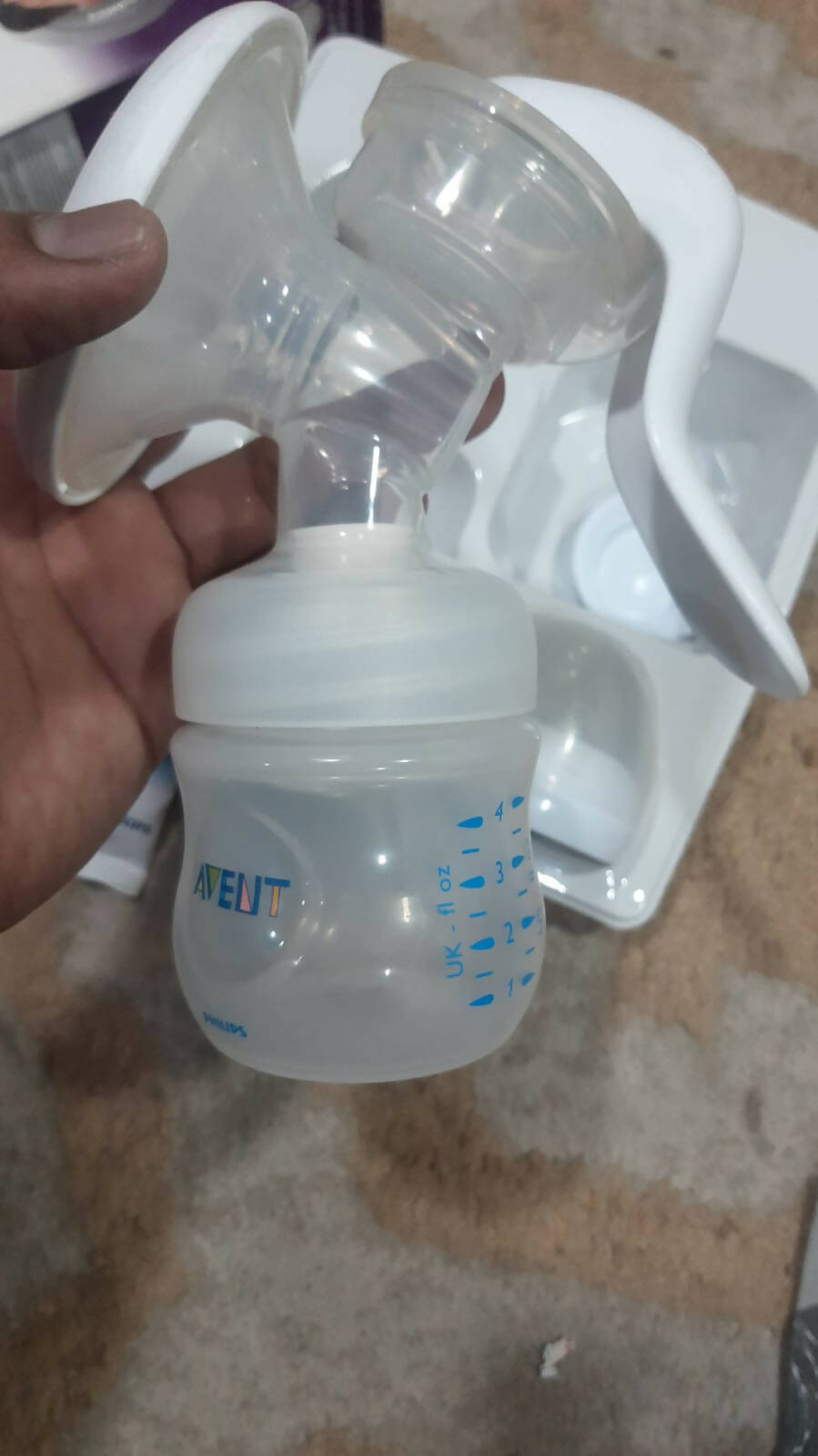 PHILIPS Avent BPA Free Comfort Manual Breast Pump - PyaraBaby